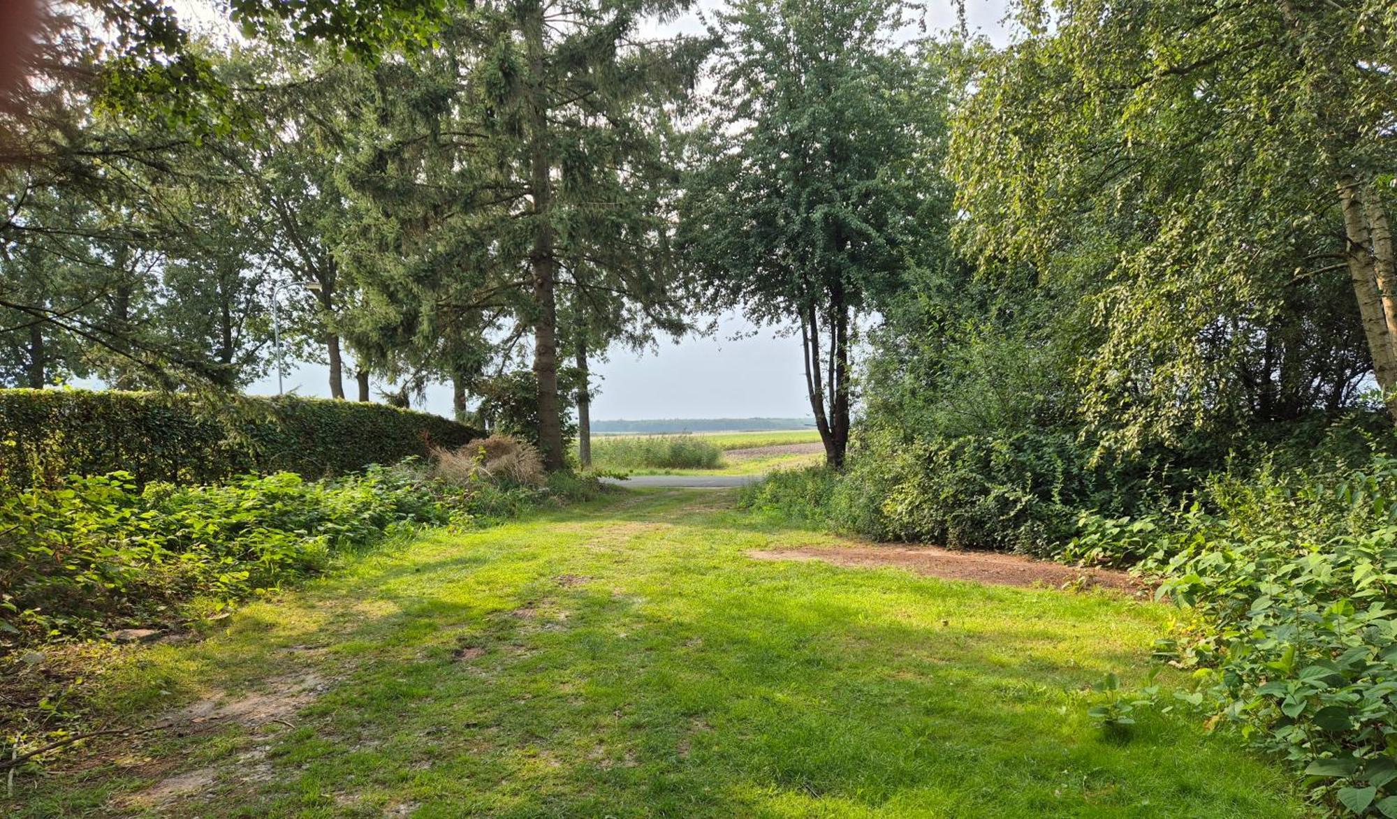 Rustherberg Valthermond Bagian luar foto